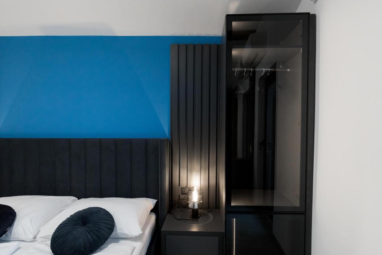 Boutique Suites Joyce Medulin With Free Parking Exterior foto