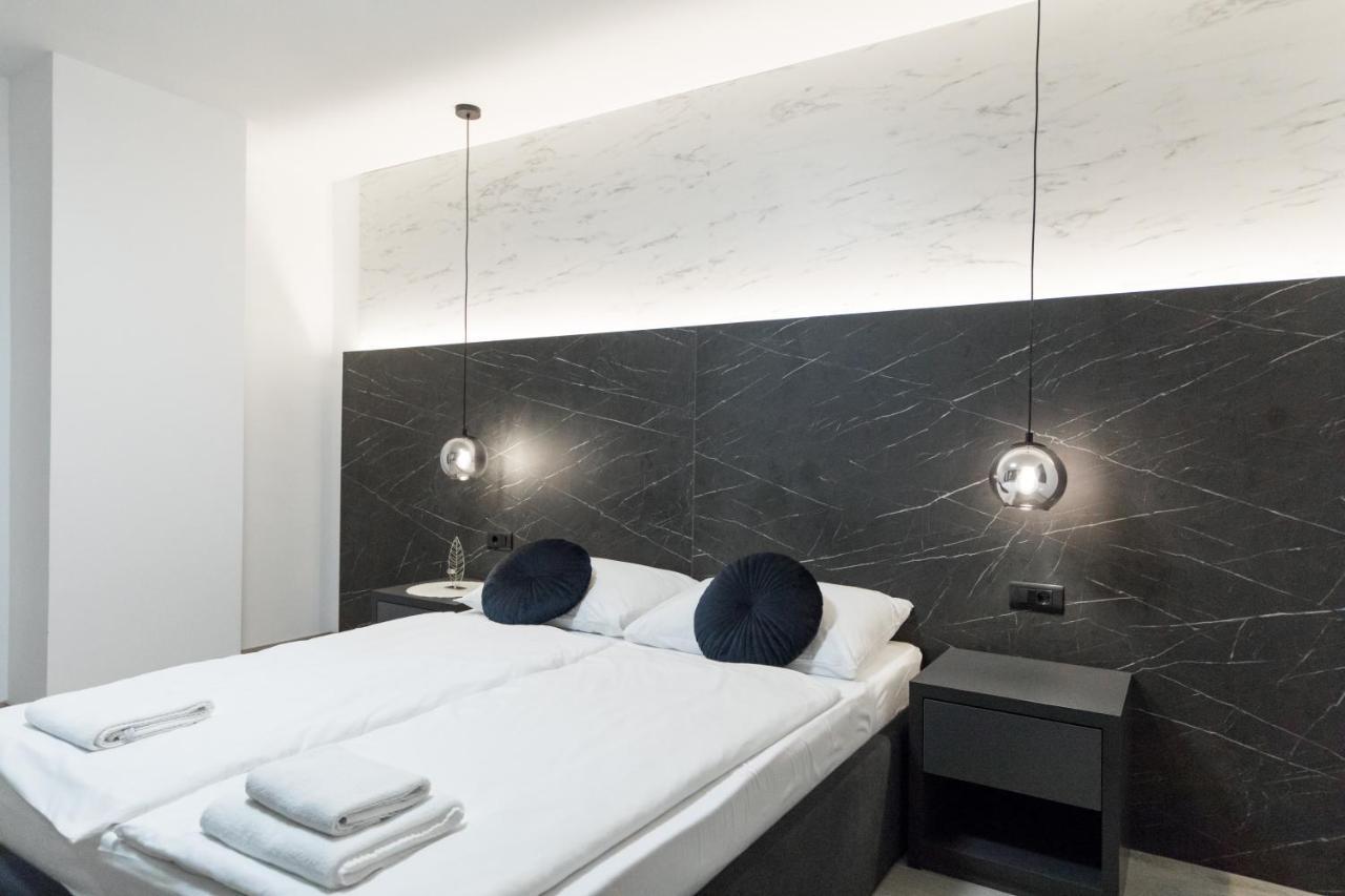 Boutique Suites Joyce Medulin With Free Parking Exterior foto