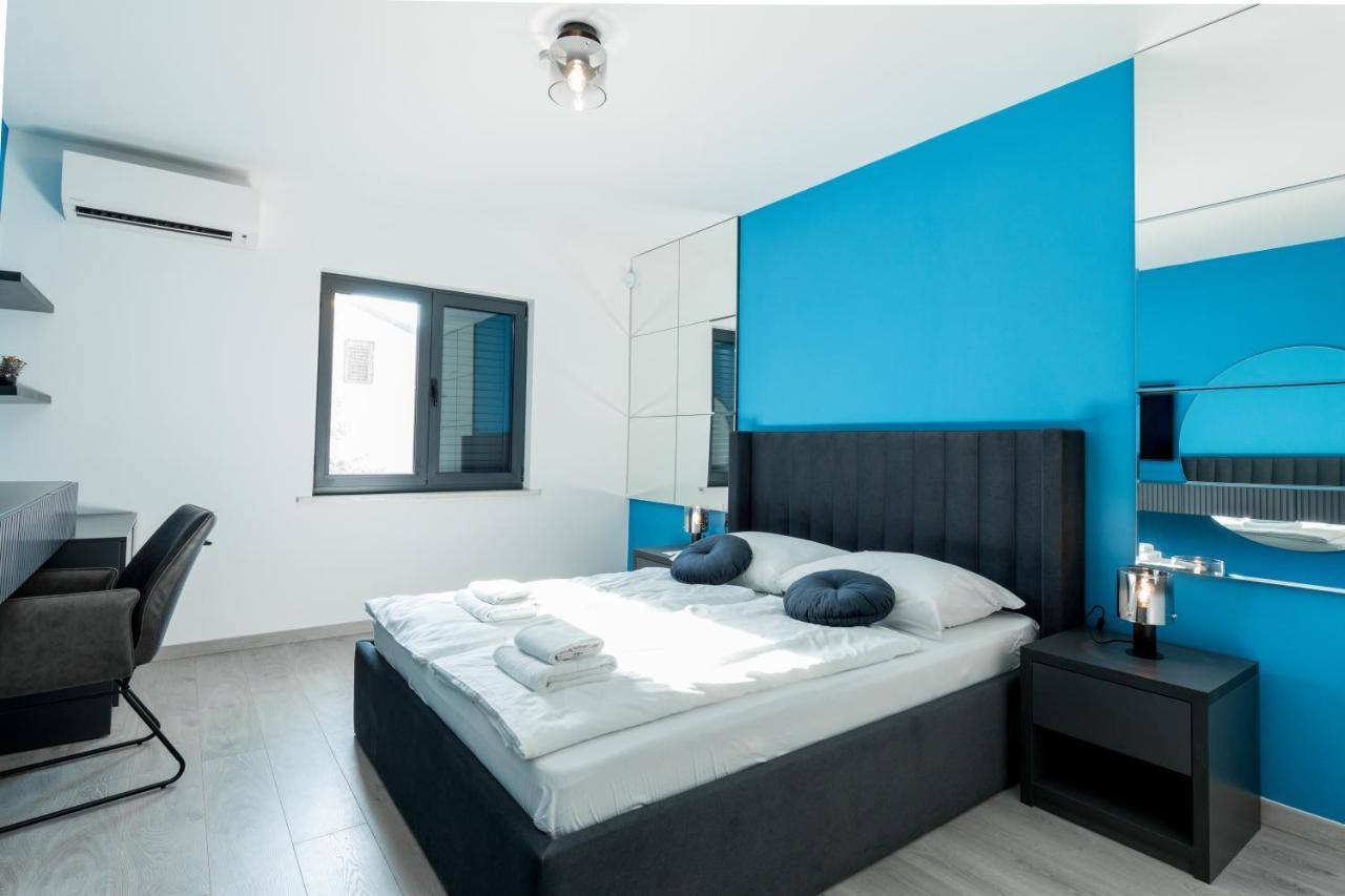Boutique Suites Joyce Medulin With Free Parking Exterior foto